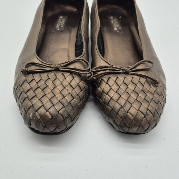 Beacon Reflections Shoes Womens 10M Bronze Colored Flats With Low Heal - Picture 2 of 8